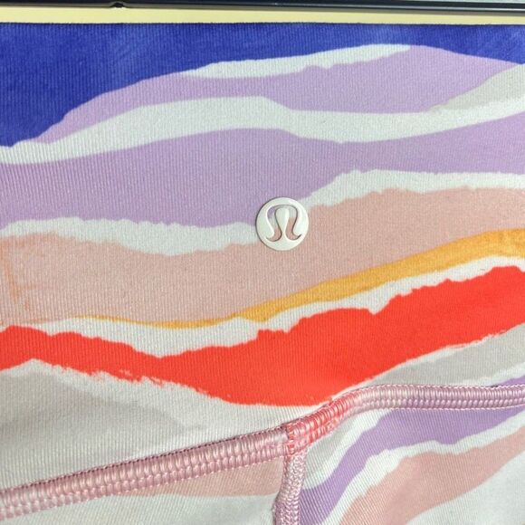 Lululemon True Self Crop Leggings Bleacher Stripe White Iris Flower size 6 - Picture 5 of 9